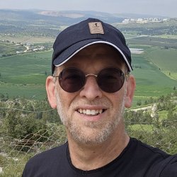 אבי