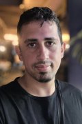 ליאור